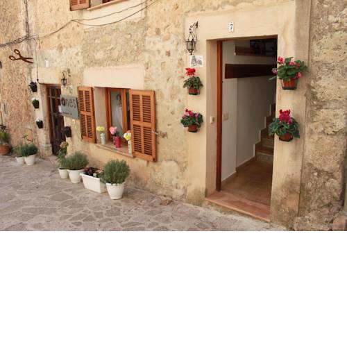 Macarena's House