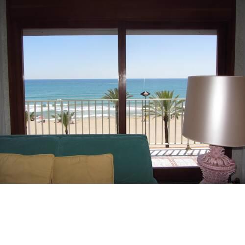 Magnífic Apartament 1a Línia amb Vistes Frontals al Mar