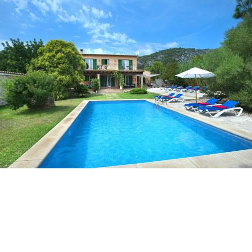 Magnific Villa Sion with Huge Pool