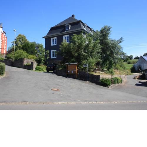 Magnificent holiday home in Gondelsheim Eifel with huge terrace
