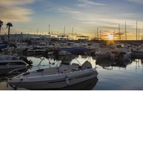 Magnificent Port-Beach 5* Luxury Residence