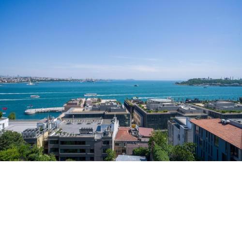 Magnificent Sea View Flat 5 min to Istiklal Square