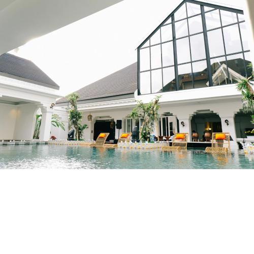 MAHALAYA The Legacy Hotel