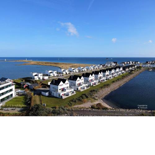 Maisonette Fewo Ostseeflair by Seeblick Ferien, direkte Wasserlage, E-Ladesäule