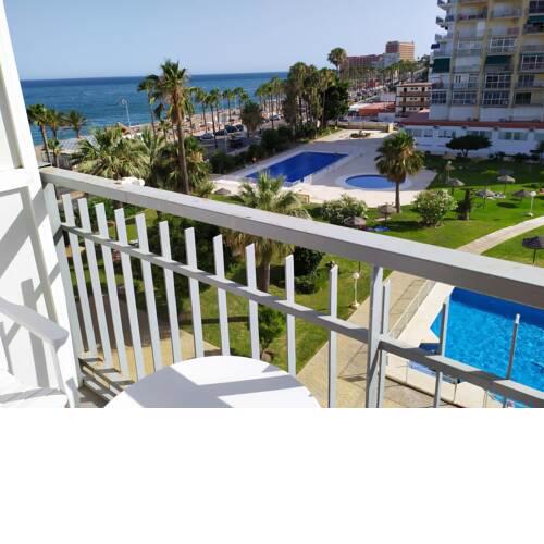 Maite 2. Frontal al mar 2 dormitorios y Wifi
