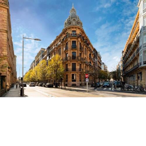 Majestic Apartment