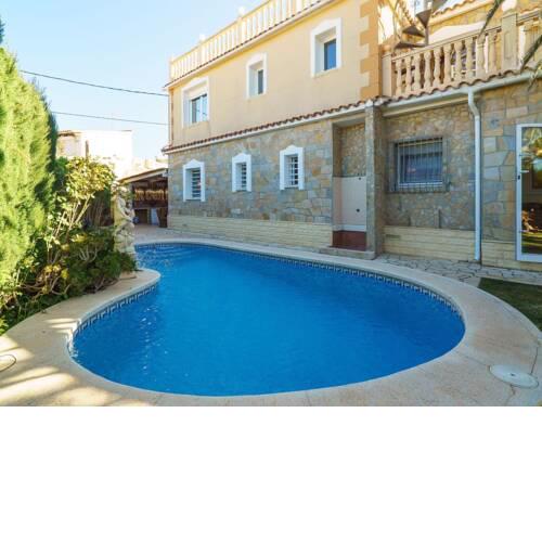 Majestic Villa in Denia with Private Pool