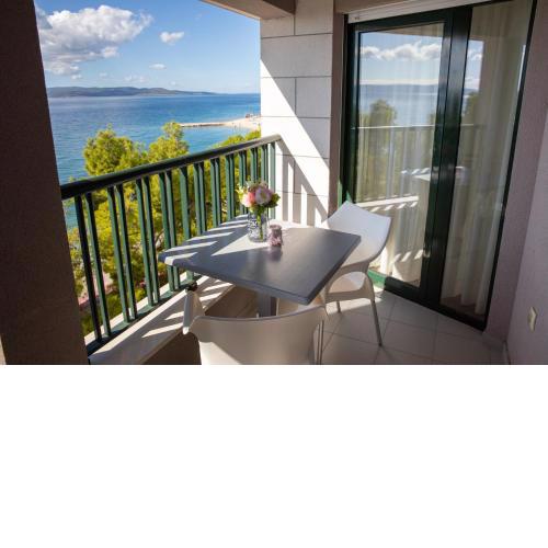 Makarska Beach Apartment Lucija
