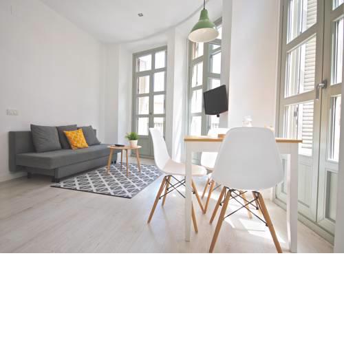 MalagaUrbanRooms - Central Suites