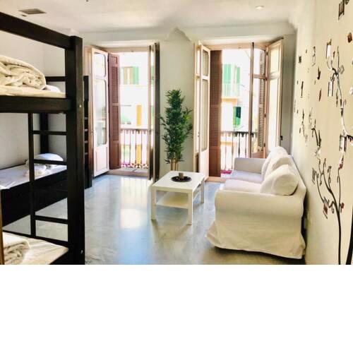 Málaka Room
