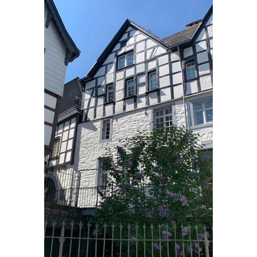 Manoir -1654- historisch schlafen in Monschaus Altstadt