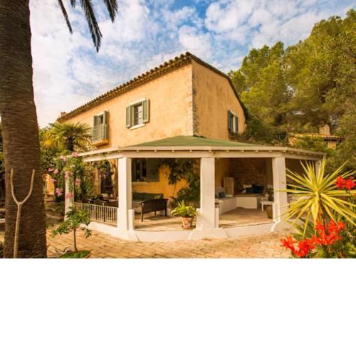 Manor House at Masia Nur Sitges