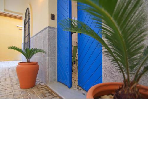 Mara's Apartments Casita La Mar - Primera Linea de Playa - El Bajondillo Torremolinos