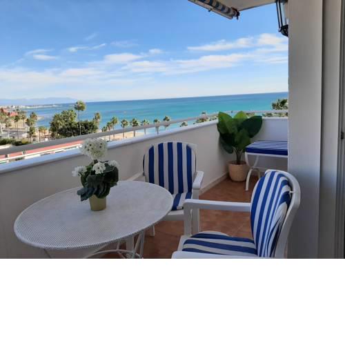 Maravilloso apartamento con vistas al mar