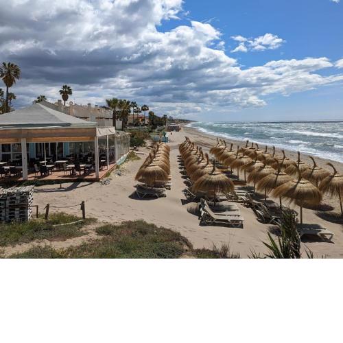 Marbella - Playa Alicate 2br holiday apartment