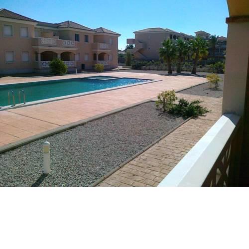 Marcel - Apartment in seafront with pool