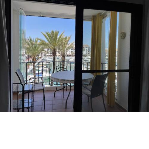 marina real 221