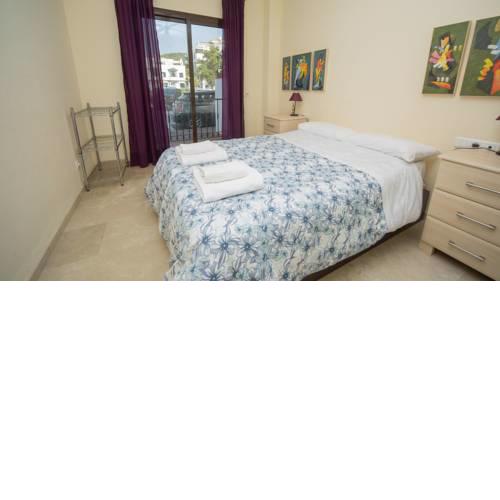 Marina Real 303