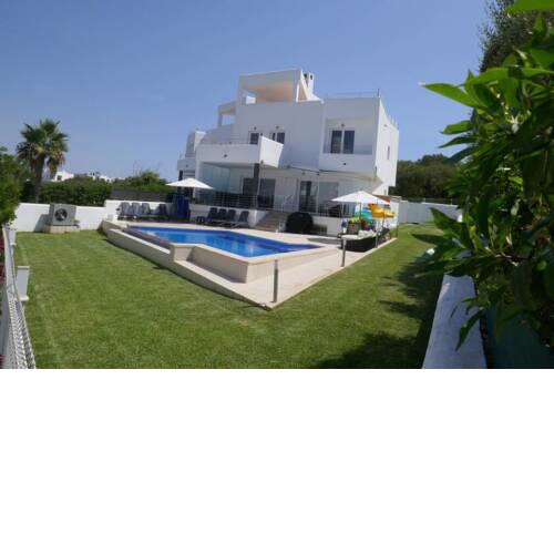 Marina View Heated pool and Wifi
