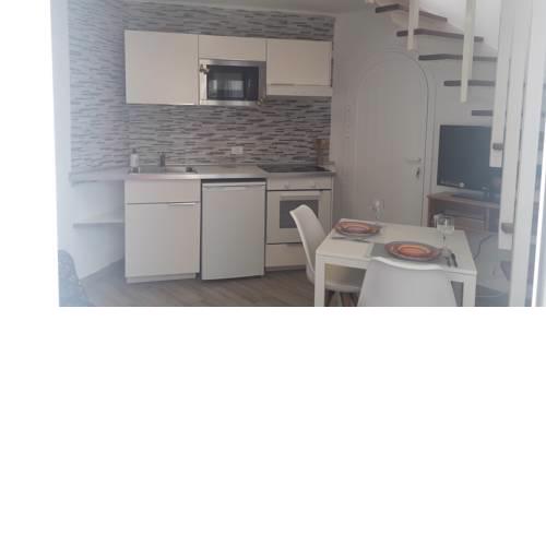 MARIPOSA APARTMENT