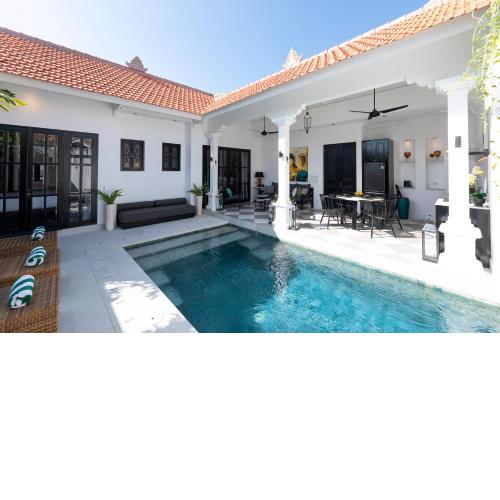 Martini Beachside Villa 3
