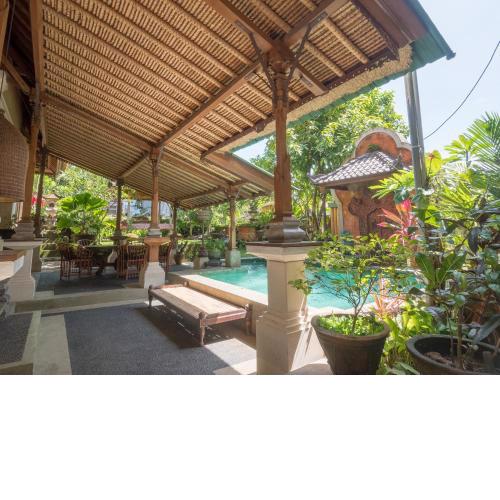 Maruti Lane Villa