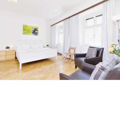Masaryk Apartment by RENTeGO - Prague Center