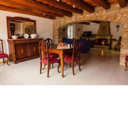 Masia Can Castanyola