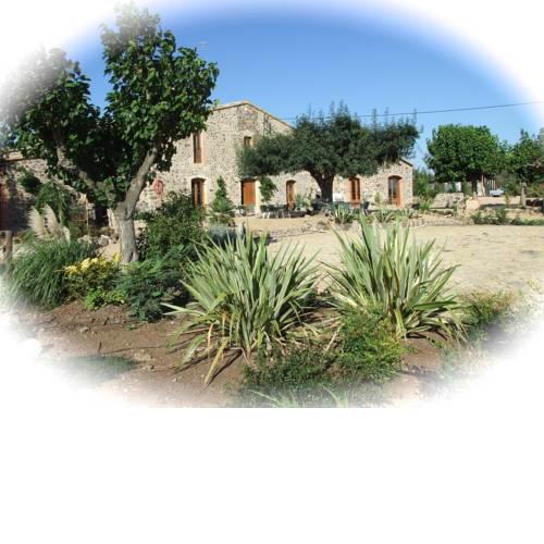 Masia La Pineda