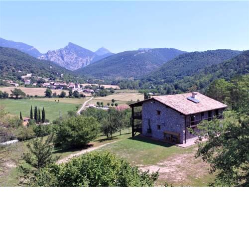 Masia sencera restaurada i equipada - Garrotxa