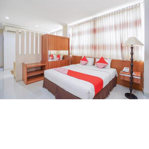 Maumu Hotel & Lounge