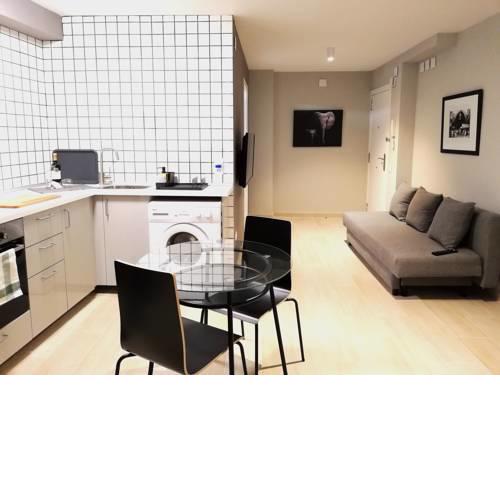 Mazi Apartments Suite