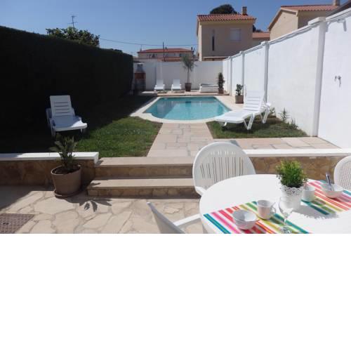 MEDDAYS VILLA AURELIA