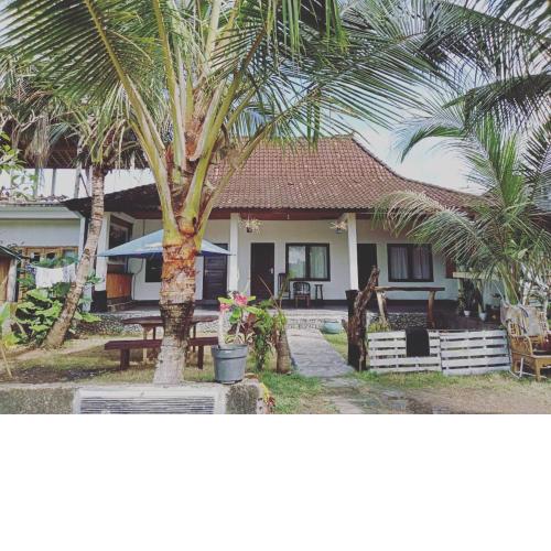 Medewi good vibes surf&stay