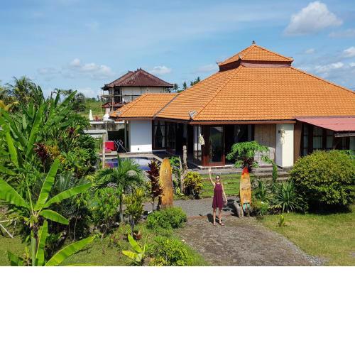 Medewi Snaffl Beach Villa