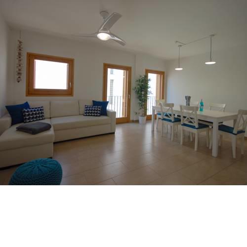 Mediterranean apartment 3 minutes to the beach