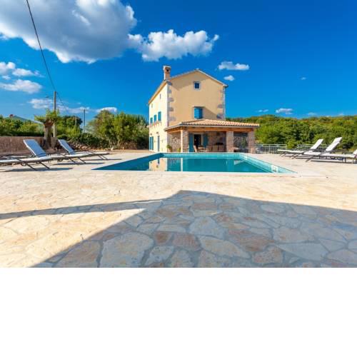 Mediterranean Villa on the Croatian Islands by the Sea