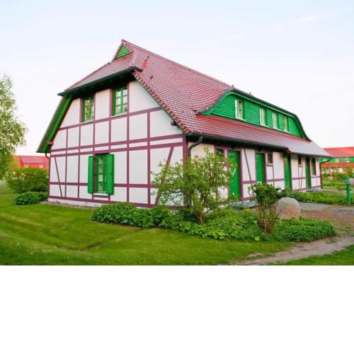 Meeresurlaub-Ruegen / Bakenberg nur wenige Meter zum Strand