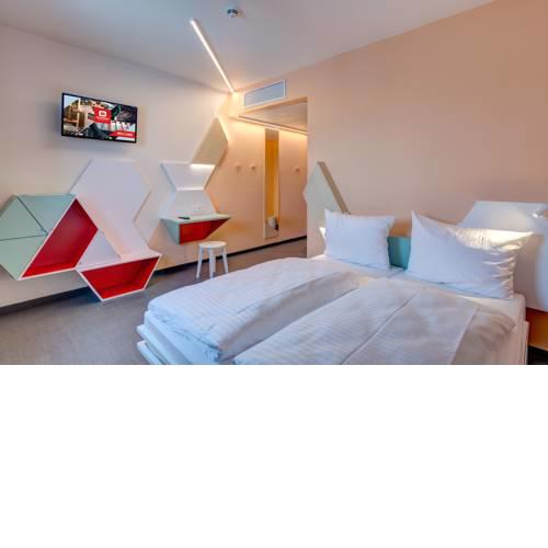 MEININGER Hotel Heidelberg Hauptbahnhof