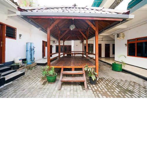 Merapi Inn Surabaya by ecommerceloka