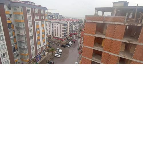 merkezi deniz manzarısı ile aile yaşamına uygun klimalı wifili lüxs daire