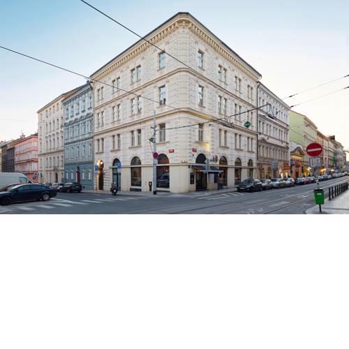 MH Apartments River Prague