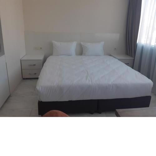 Mia Suite