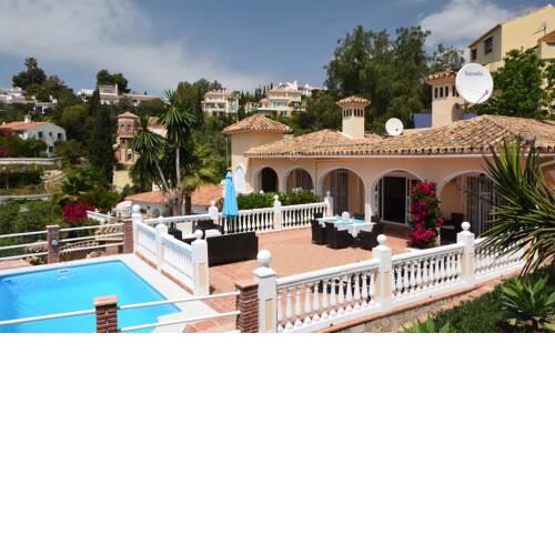 Mijas Villa Sleeps 10 Pool Air Con WiFi
