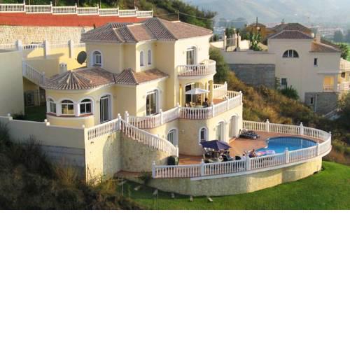 Mijas Villa Sleeps 15 with Pool and Air Con