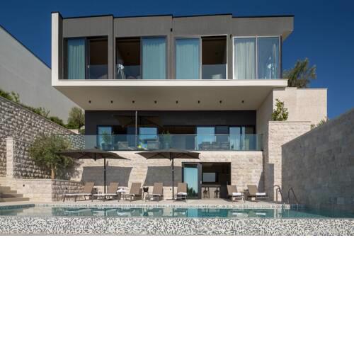 Milosevic Villa Sleeps 8 with Pool and Air Con