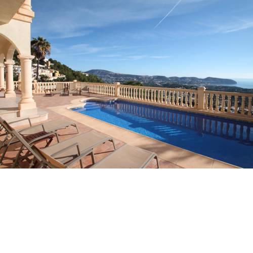 Mimo - sea view villa with private pool in Moraira-Teulada