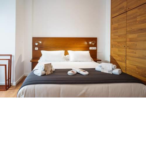 Minimal Rooms