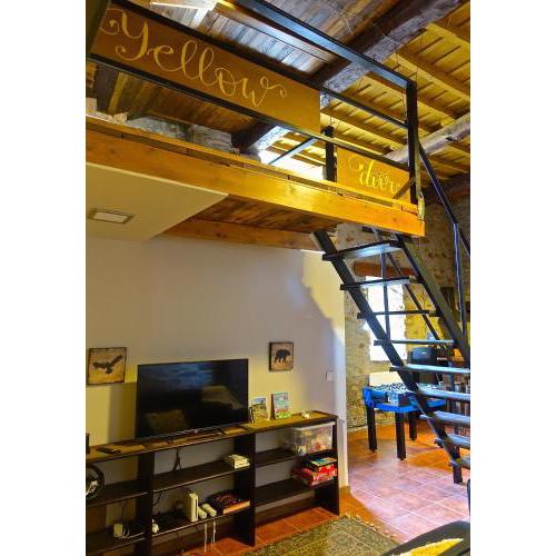 Mirador Yellow Door