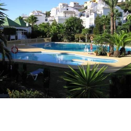 Miraflores de Riviera unexpensive 2 bedroom up to 5 people IR29
